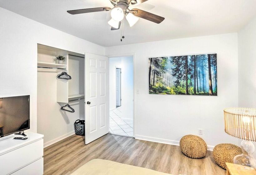 Lovely Manorwood Home W/ Private Indoor Pool!