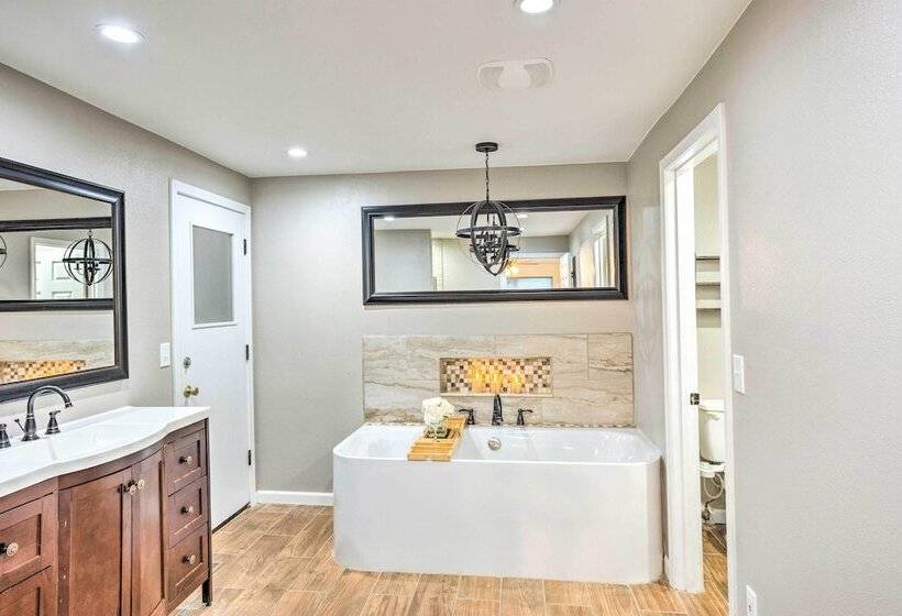 Lovely Manorwood Home W/ Private Indoor Pool!