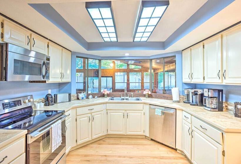 Lovely Manorwood Home W/ Private Indoor Pool!