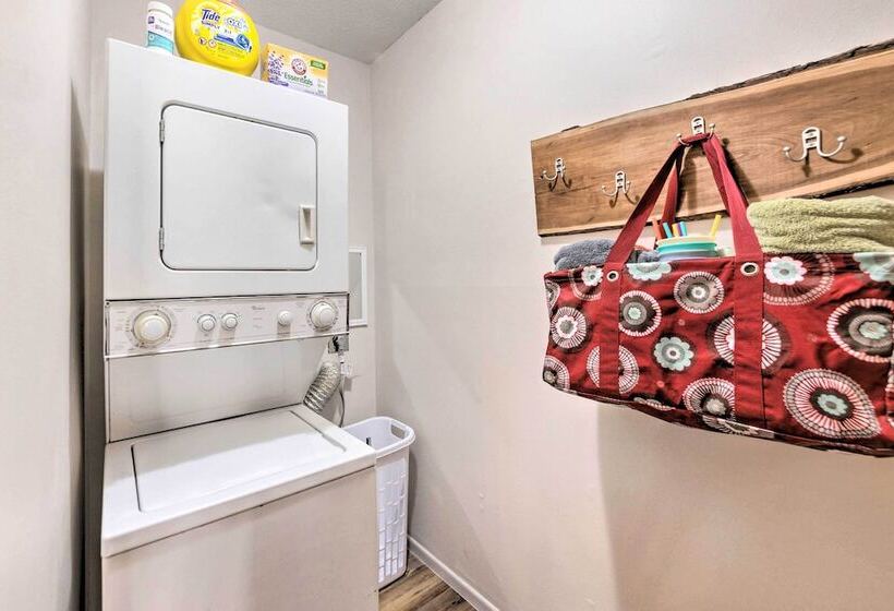 Historic Marthasville Home W/ Shared Amenities!