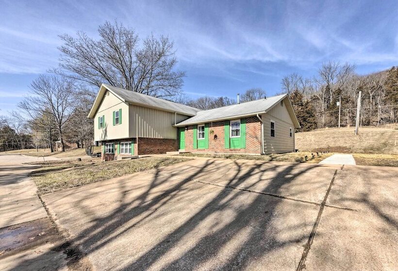 Historic Marthasville Home W/ Shared Amenities!