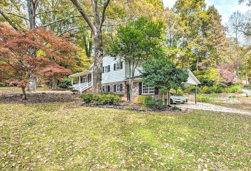 Lovely Taylors Home: 8 Mi To Dtwn Greenville!