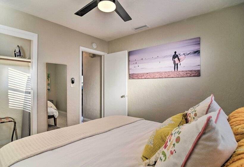 Lush Seminole Surf Inn W/ Backyard Fire Pit!