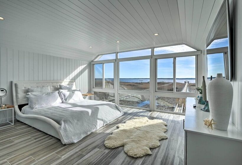 Luxurious Waterfront Home W/ Private Pier & Views!