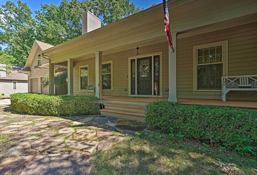 Luxury Family Home W/ Deck, Swim Spa & Grill!