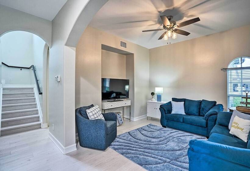 Luxury Naples Home W/ Private Pool & Hot Tub!