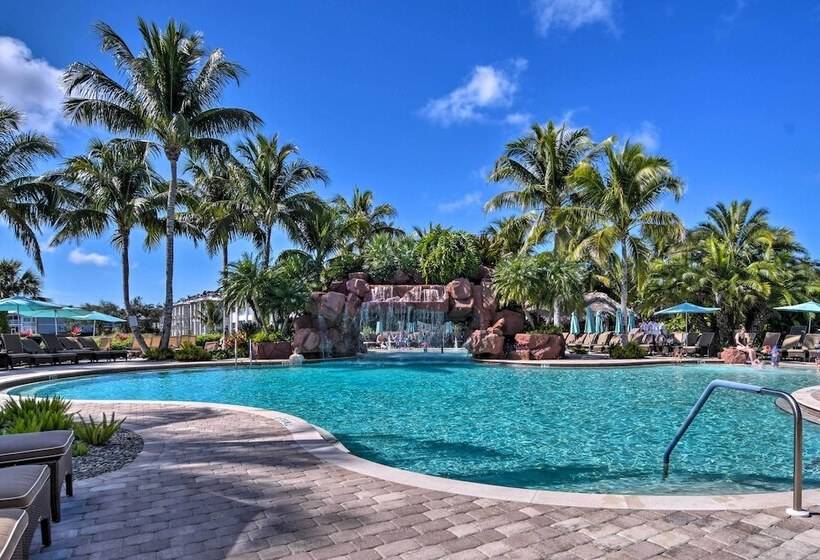 Luxury Naples Home W/ Private Pool & Hot Tub!