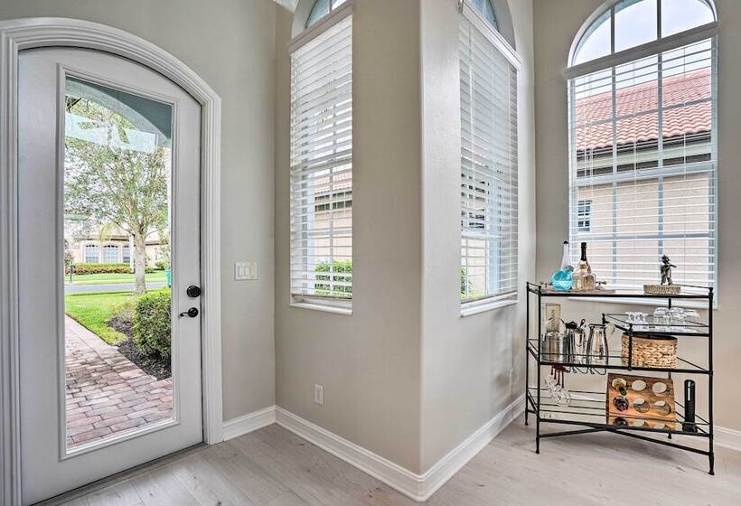 Luxury Naples Home W/ Private Pool & Hot Tub!