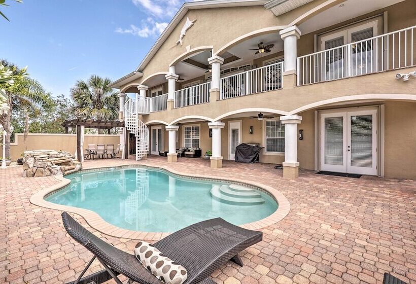 Luxury Palm Coast Home W/ Dock & Game Room!