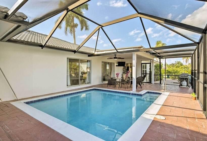 Marco Island Home W/ Pool Near Tigertail Beach!