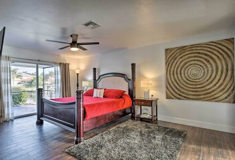 Marco Island Home W/ Pool Near Tigertail Beach!