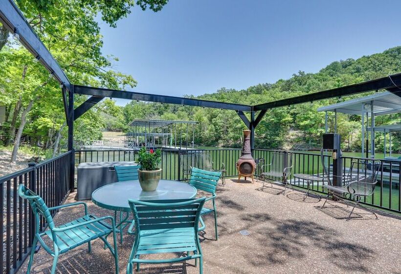 Spacious Decks & Dock: Margaritaville Home!