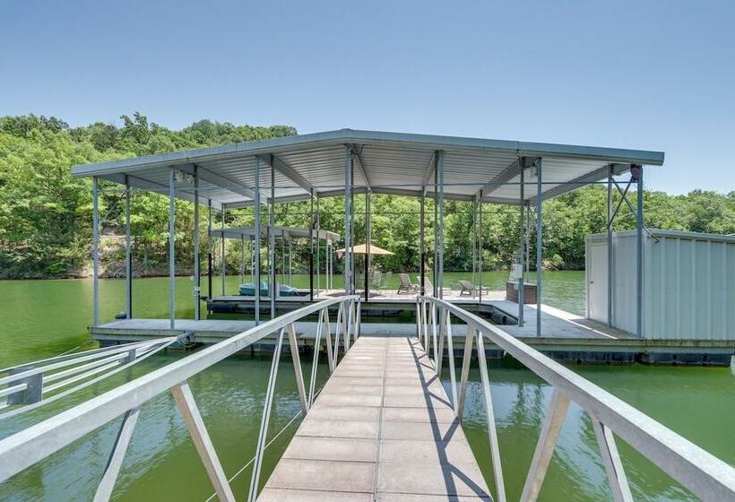 Spacious Decks & Dock: Margaritaville Home!