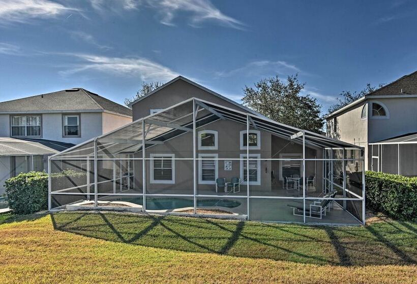 Private Pool & Hot Tub: Modern Davenport Home!