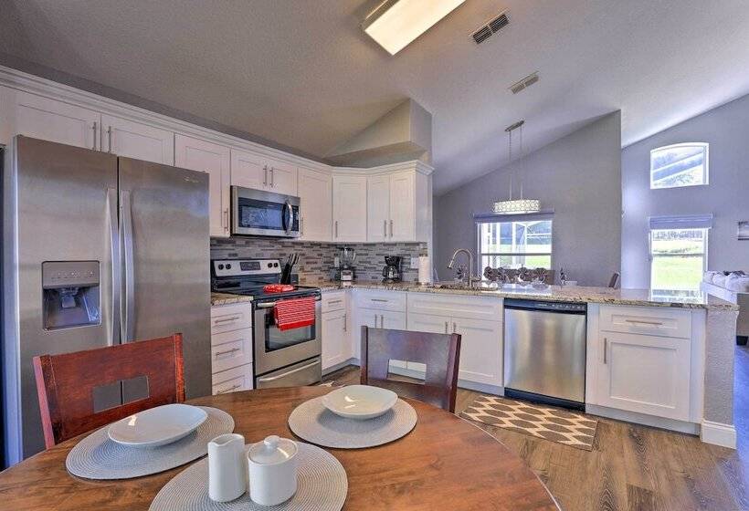 Private Pool & Hot Tub: Modern Davenport Home!