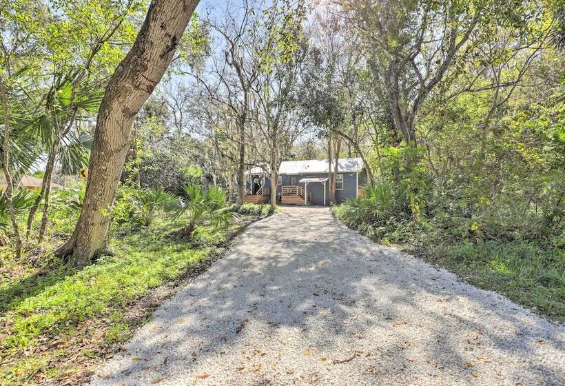 Modern Florida Home ~ 5 Mi To Surfside Park!