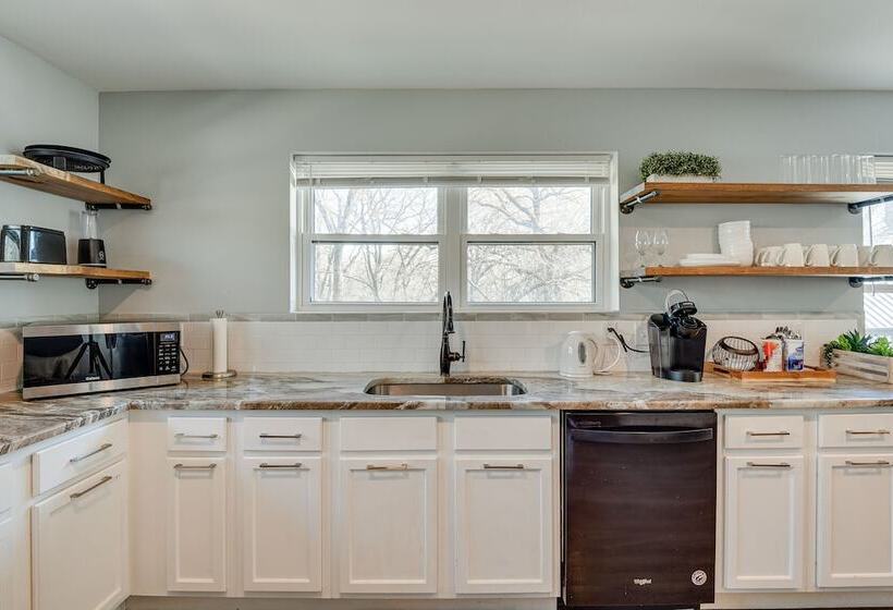 Modern Flower Mound Home < 2 Mi To River Walk