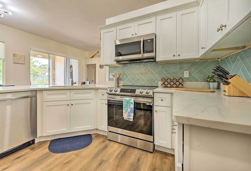 Modern Retreat W/ Screened Porch & Game Room!