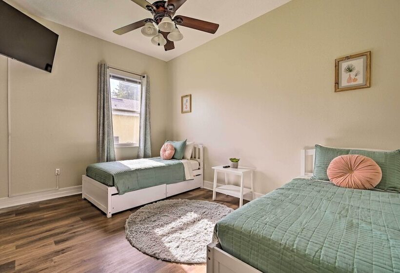 Modern Retreat W/ Screened Porch & Game Room!