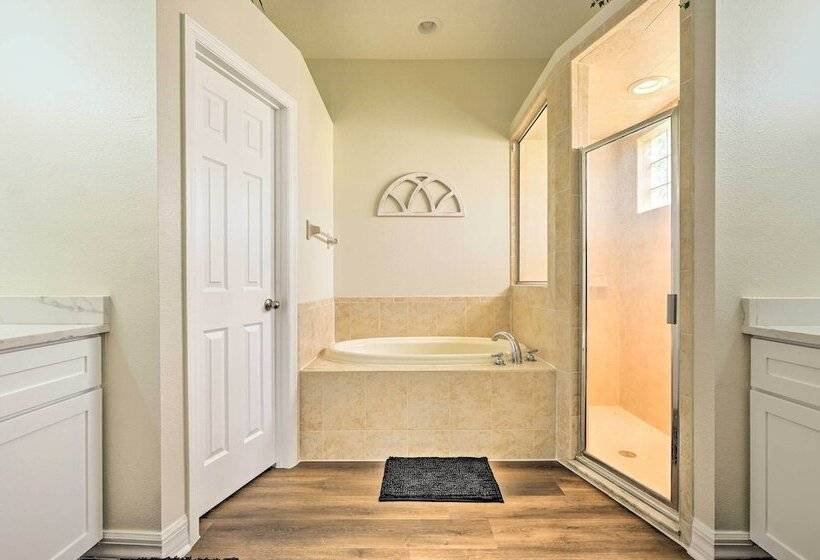 Modern Retreat W/ Screened Porch & Game Room!
