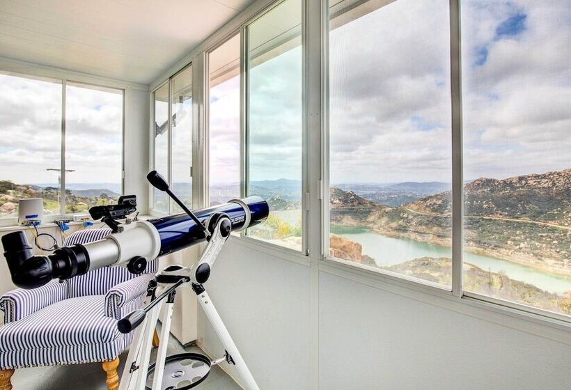 Mountaintop Ramona Home: Private Pool, Near Lake!