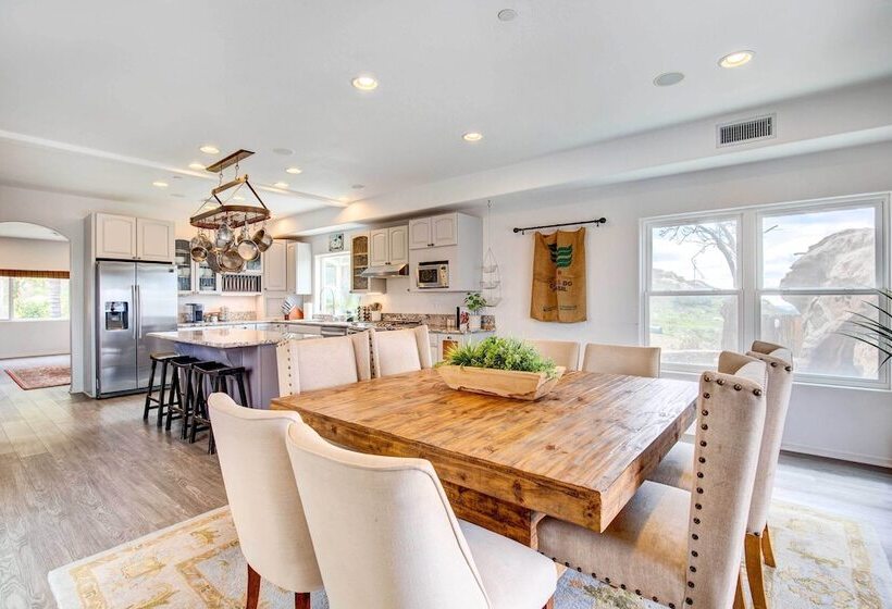 Mountaintop Ramona Home: Private Pool, Near Lake!