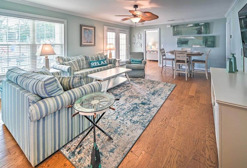 1 Mi To Beach + Hot Tub: Murrells Inlet Retreat!