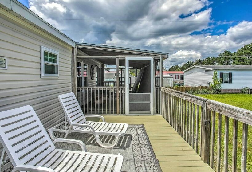 Murrells Inlet Home W/ 2 Screened In Porches!