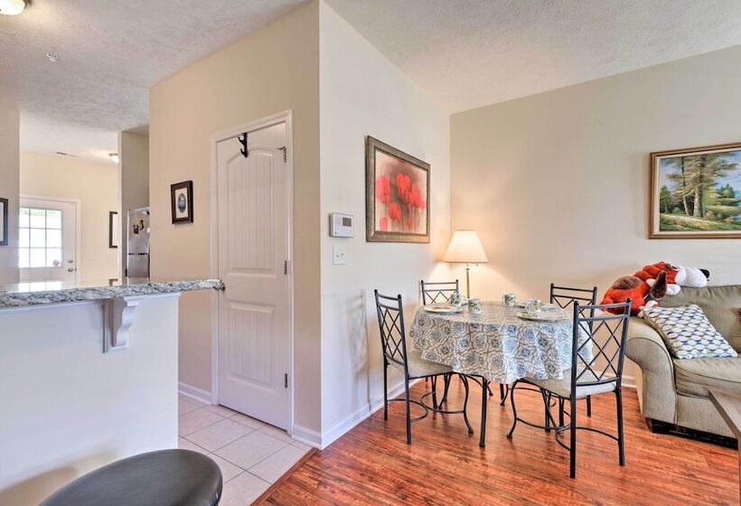 Myrtle Beach Cottage W/ Pool, Walk To Ocean!