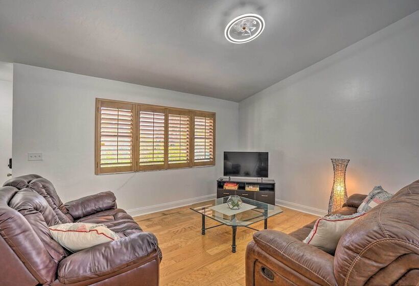 Naples Home W/ Private Pool: 6 Mi To Dtwn!