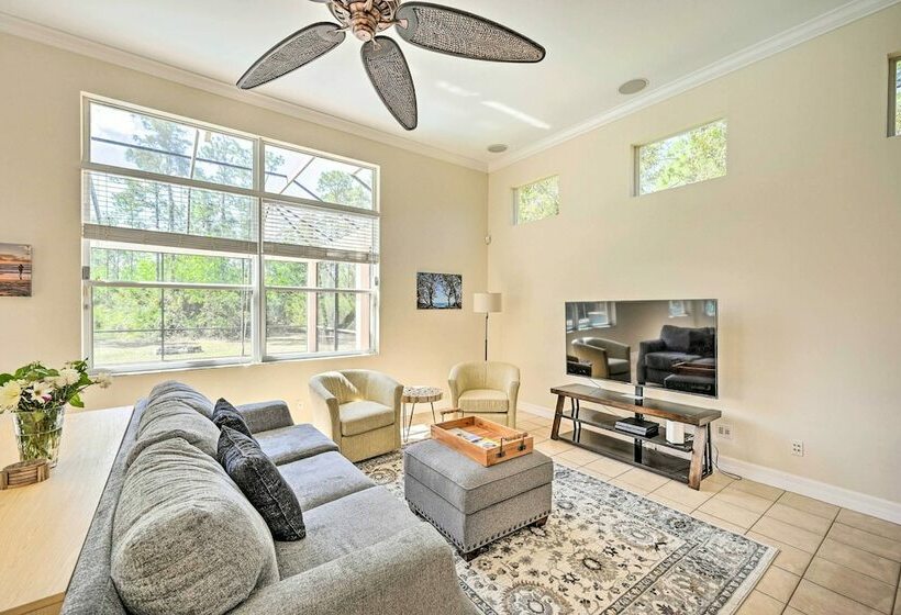 Naples Villa: Backyard Oasis W/ Private Pool!