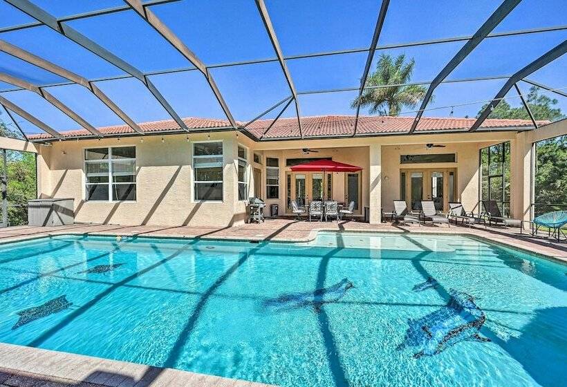 Naples Villa: Backyard Oasis W/ Private Pool!