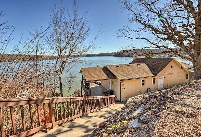 House W/ Deck Overlooking Lake Of The Ozarks!