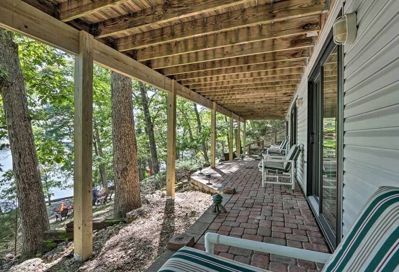 Osage Beach Lakehouse: Dock Access & Fire Pit