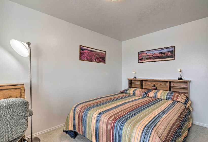Outdoorsy Utah Paradise W/ Mountain Views!