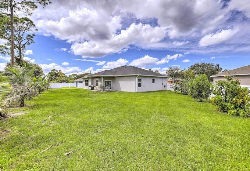 Palm Bay Home W/ Patio & Yard   12 Mi To Beach!