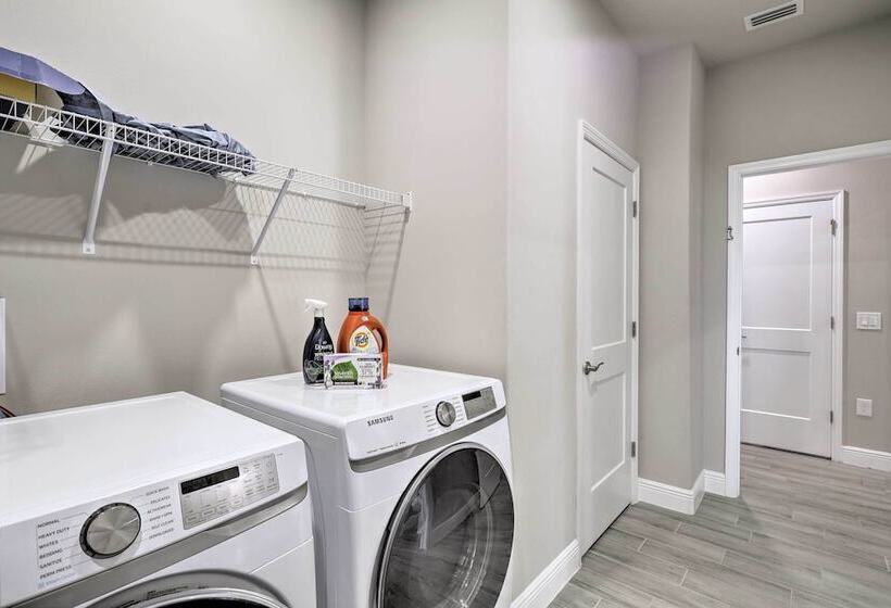 Palm Bay Home W/ Patio & Yard   12 Mi To Beach!