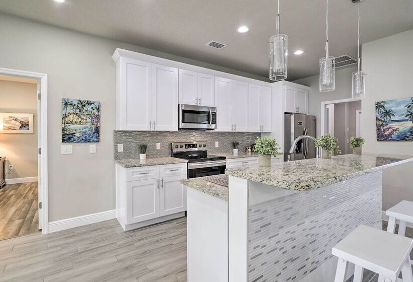 Palm Bay Home W/ Patio & Yard   12 Mi To Beach!