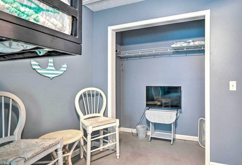 Pcb Duplex W/ Patio   Steps To Beach!