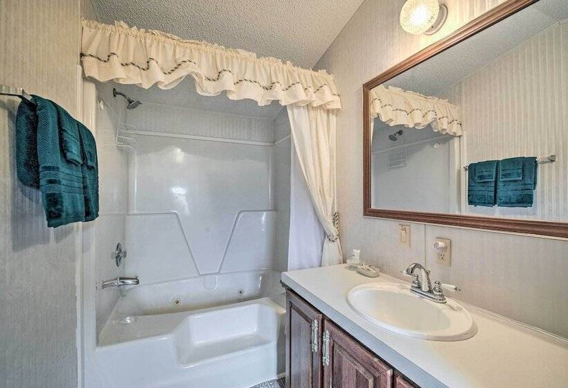 Peaceful Canal Front Retreat W/ Boathouse!