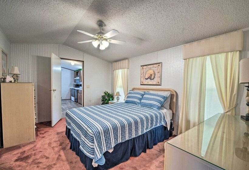 Peaceful Canal Front Retreat W/ Boathouse!