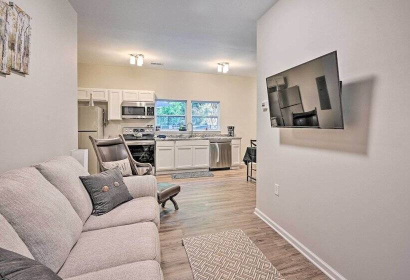 Pet Friendly Central Cottage: 2 Miles To Clemson!