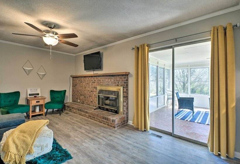 Pet Friendly Easley Family House W/ Game Room