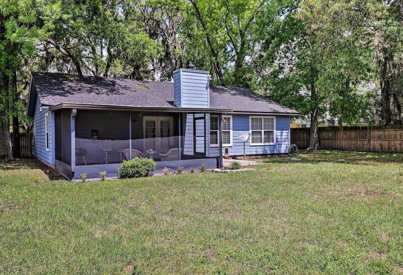 Pet Friendly Amelia Island Home ~ 1 Mi To Beach!