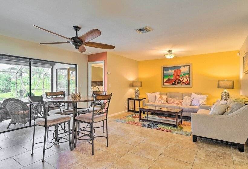 Pet Friendly Fort Myers Home W/ Patio & Grill!