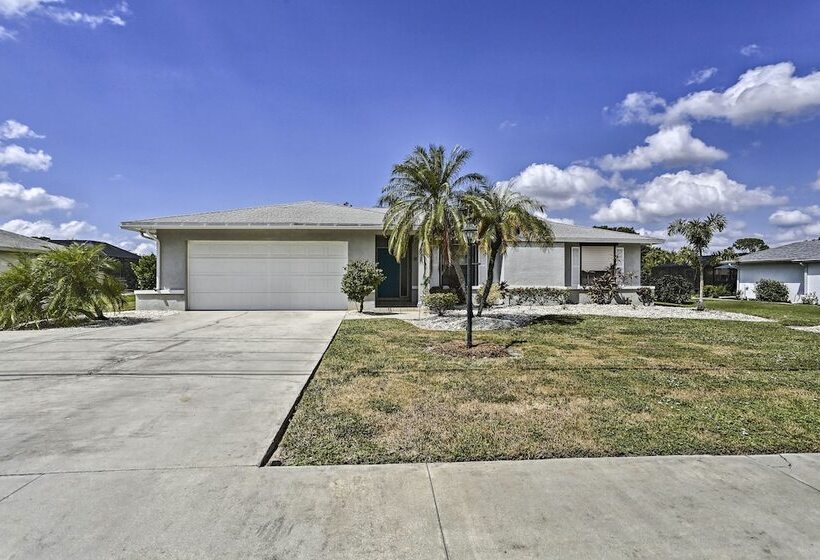 Pet Friendly Fort Myers Home W/ Patio & Grill!