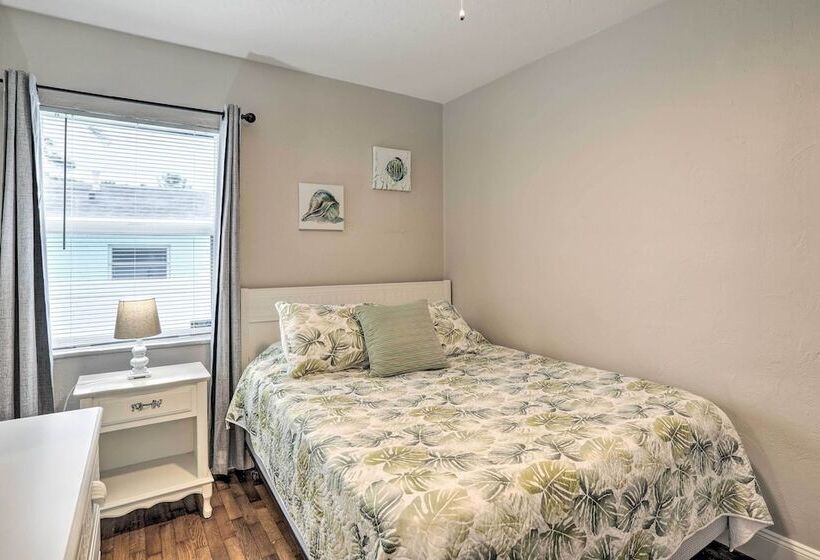 Pet Friendly Gulfport Home < 2 Mi To Beach