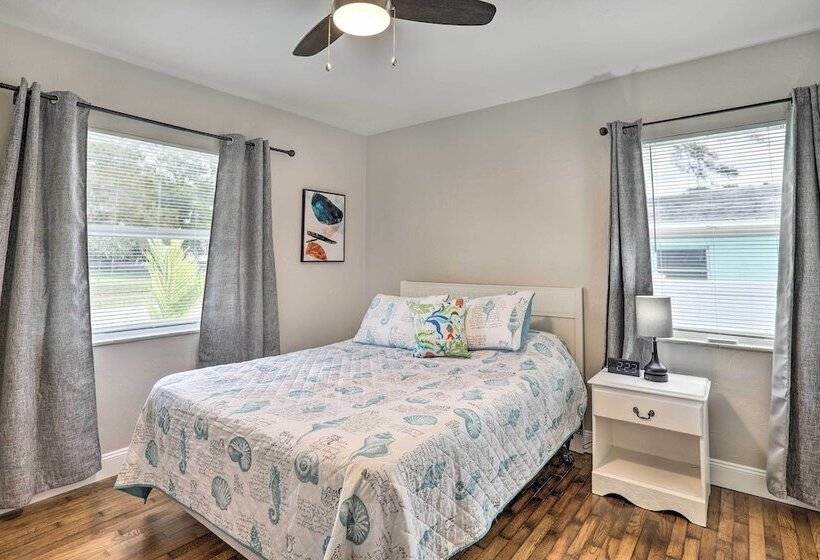 Pet Friendly Gulfport Home < 2 Mi To Beach