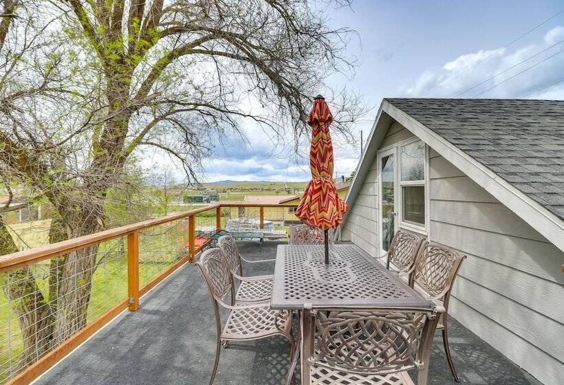 Pet Friendly Home W/ Yard & Mountain Views!