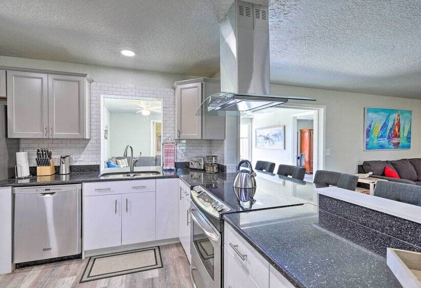 Pet Friendly Merritt Island Home W/ Heated Pool